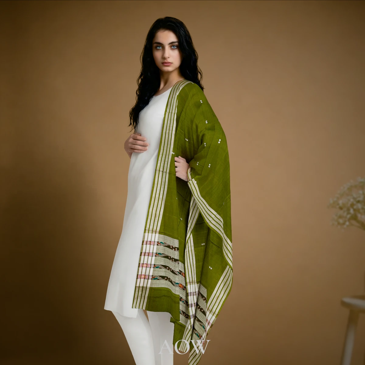 Green Anchal Bomkei Dupatta