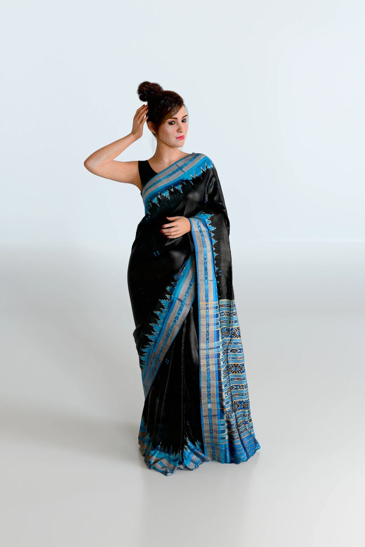 Plain Black CopperSulphate Khandua Pata Saree