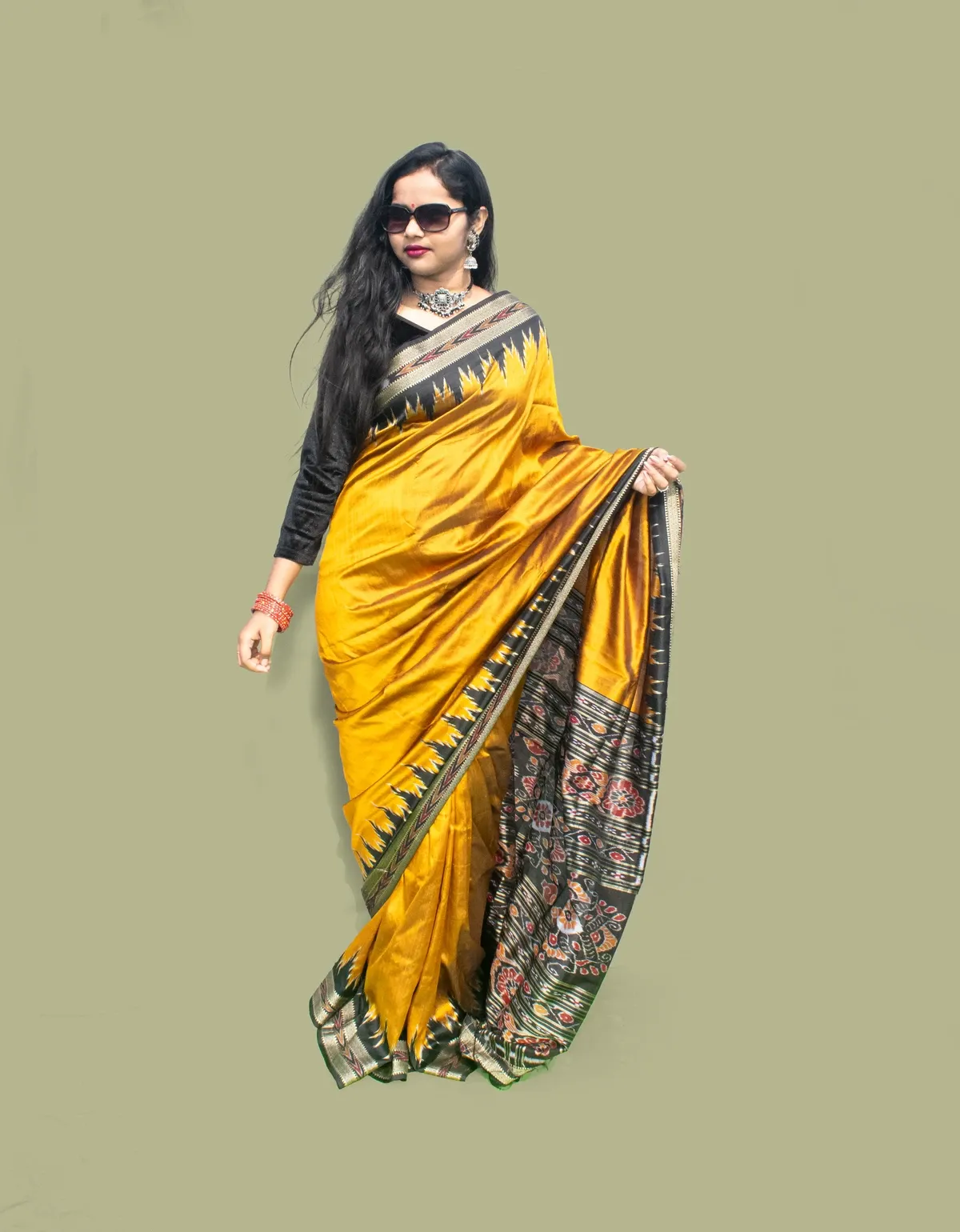 Plain Yellow Khandua Pata Saree
