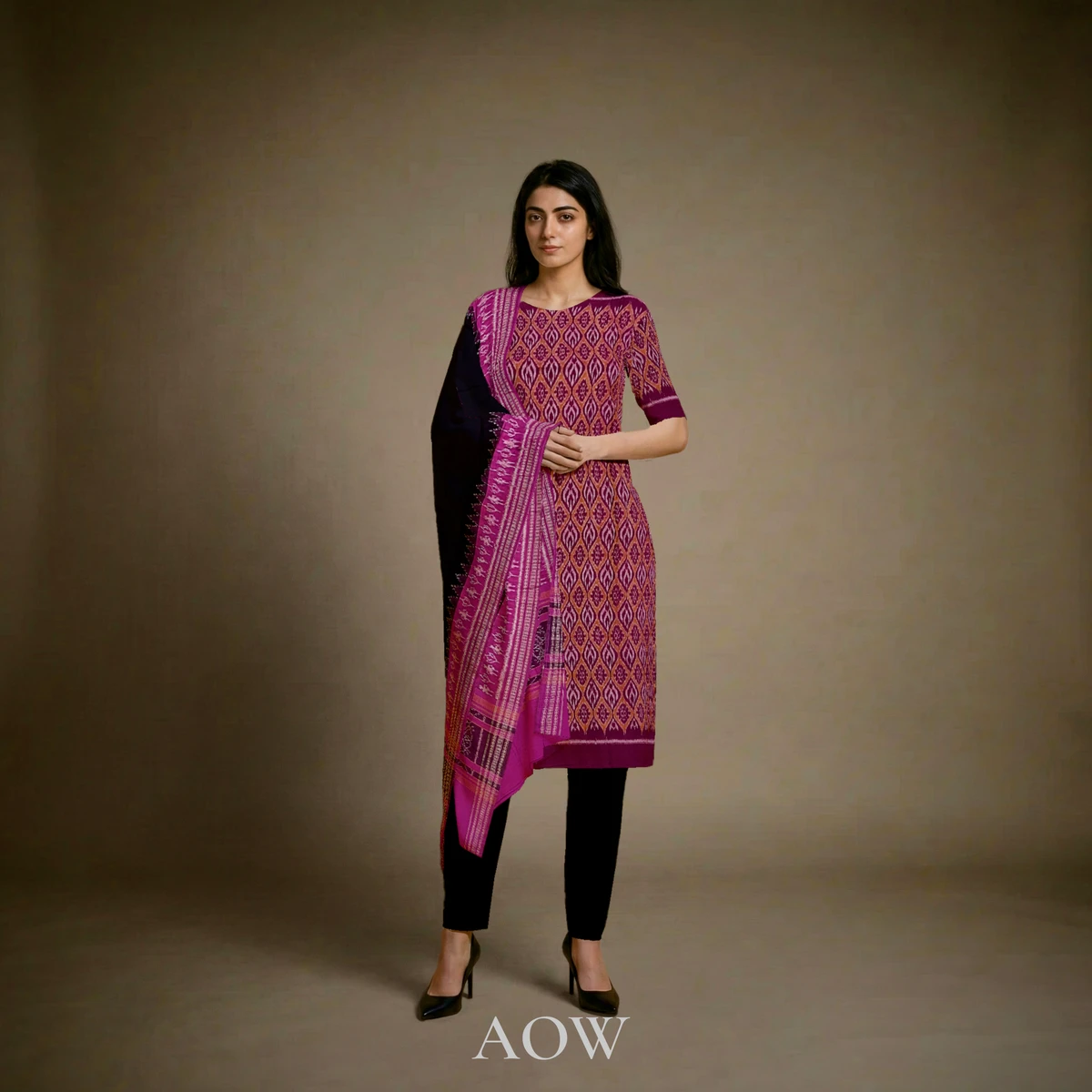 Pink Patterned Cotton Kurti DM with Pink Dupatta and Black Pants DM