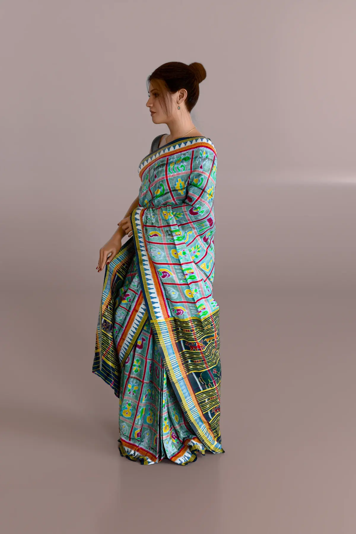 Gray Nabakothi Khandua Silk Saree
