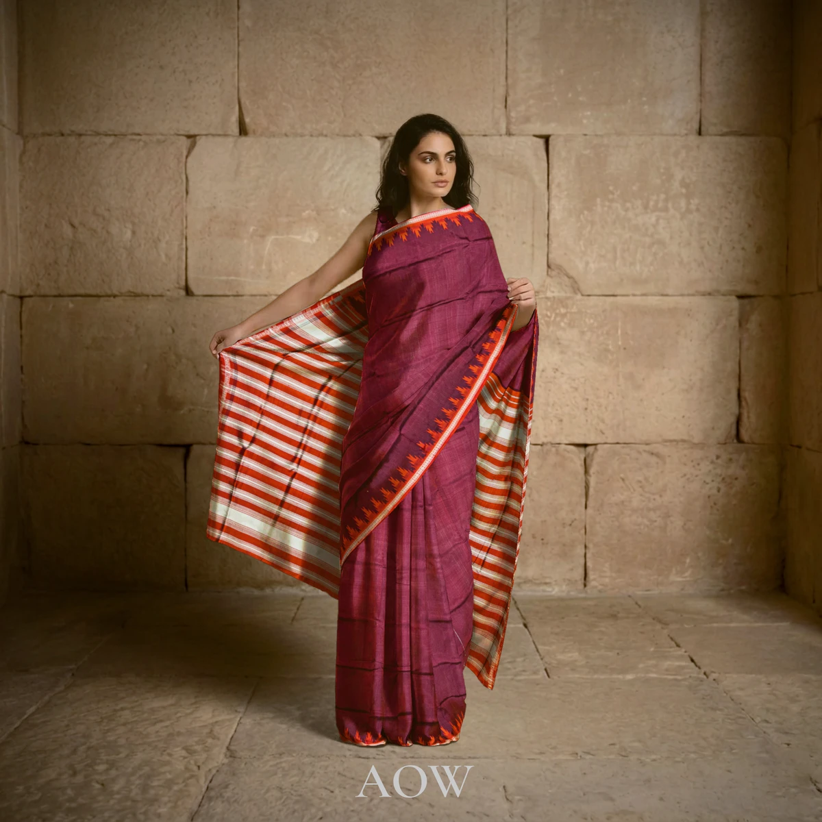 Maroon Single Anchal Berhampuri Pure Pata Saree