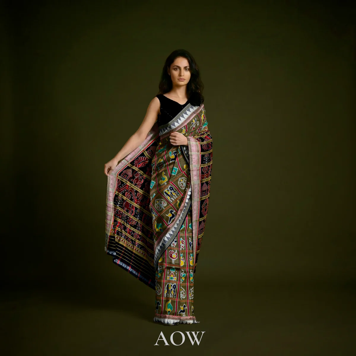 Gold Nabakothi Khandua Pata Saree 