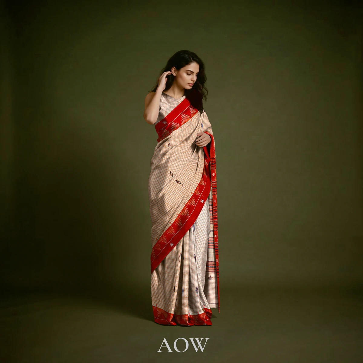 Beige Small Check Kotpad Tussar Pata Saree