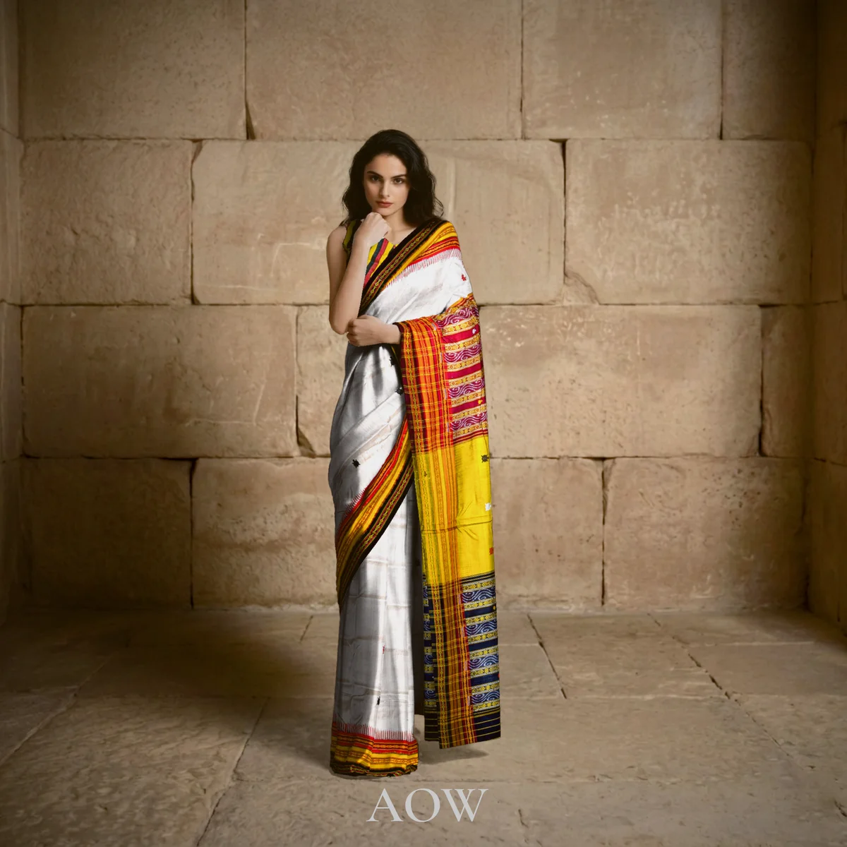 White Yellow Kathiphera Khandua Pata Saree